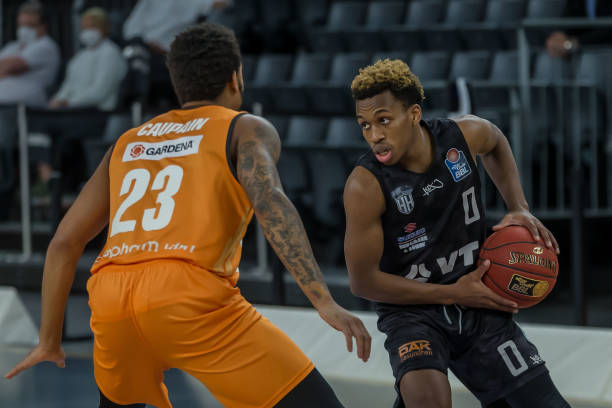 反击重新掌 反击重新掌